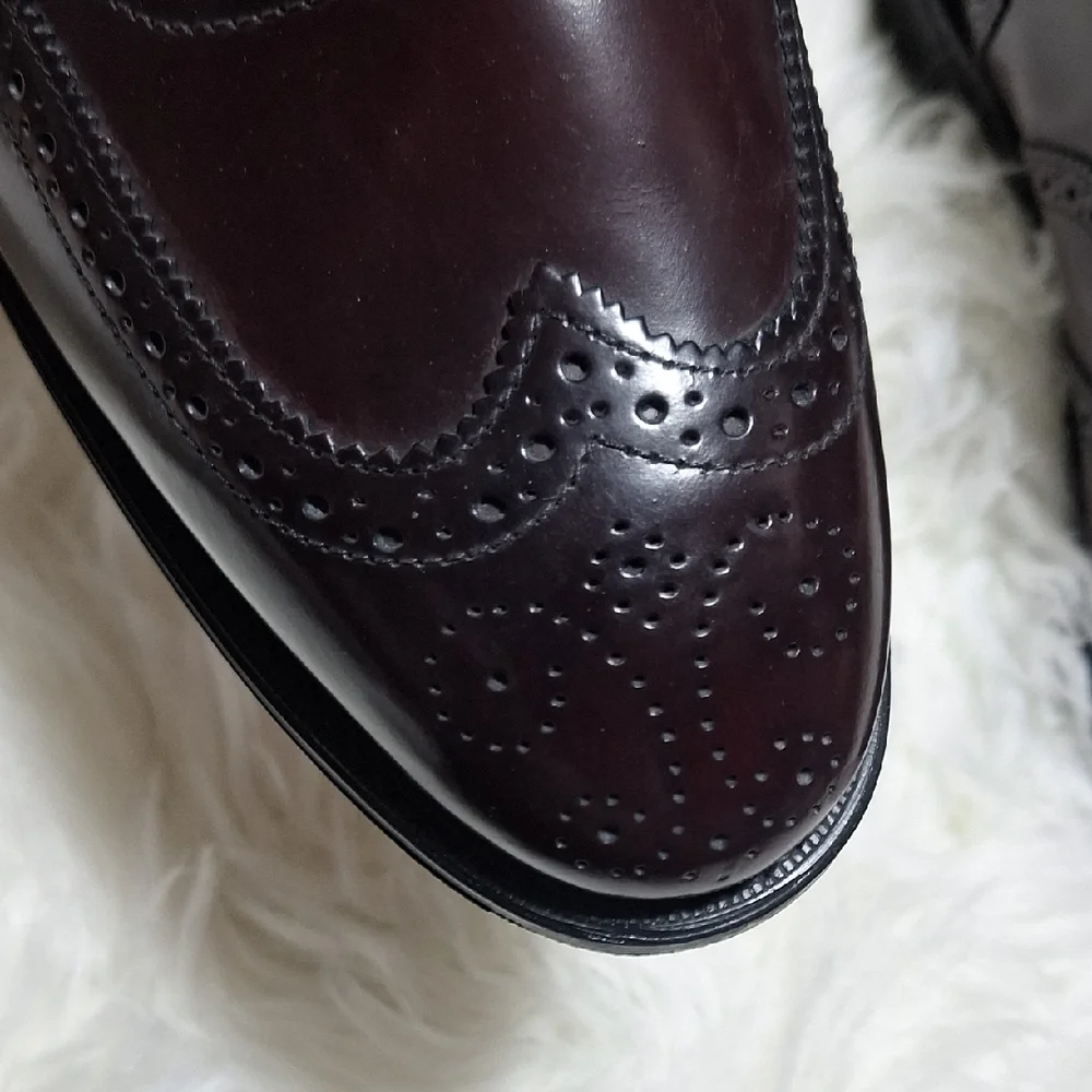 Nunn Bush Men's Dark Brown Wingtip Oxfords